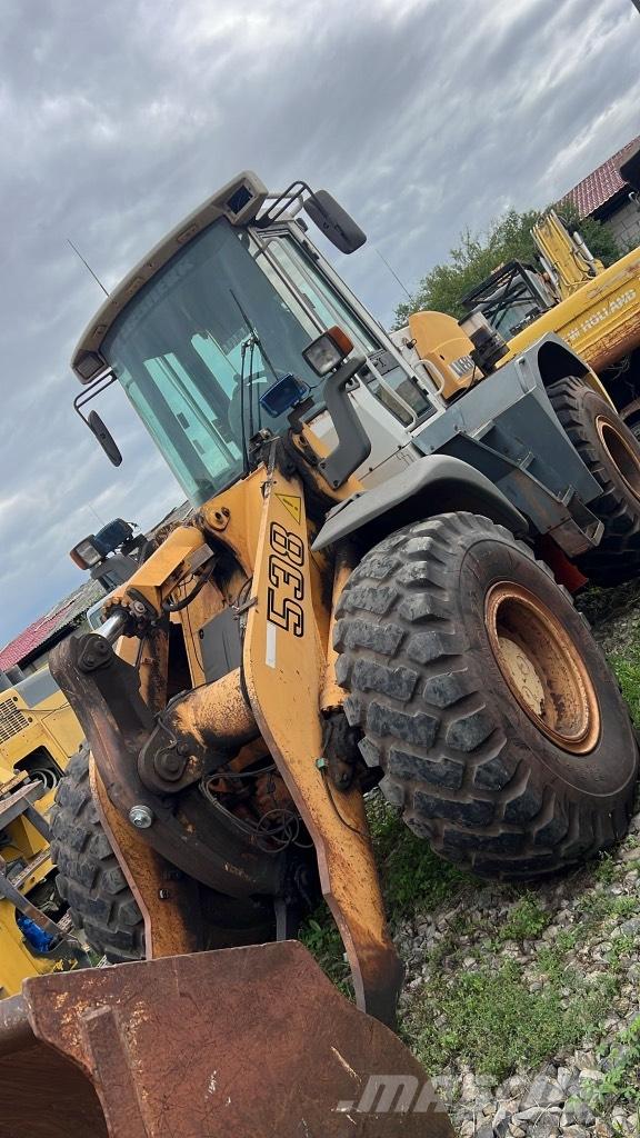 Liebherr L 538 Akslar