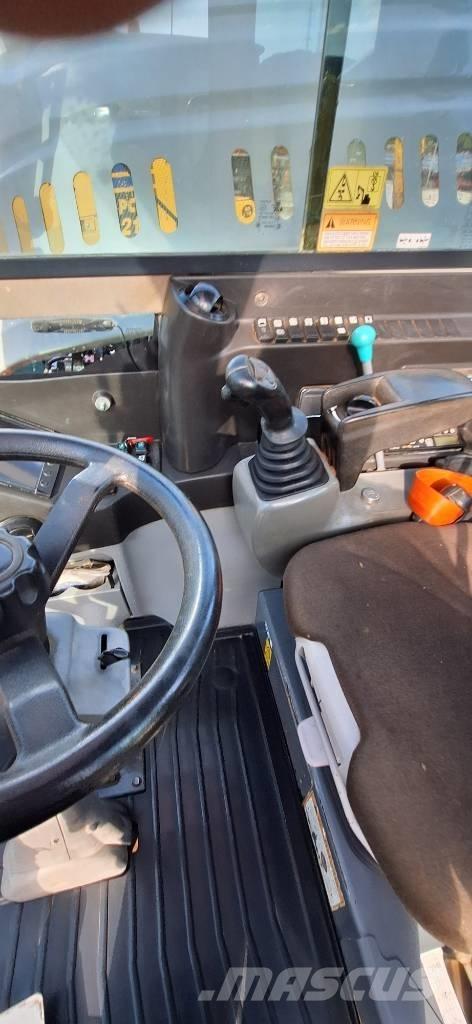 Takeuchi TB 295W Lastik tekerli ekskavatörler