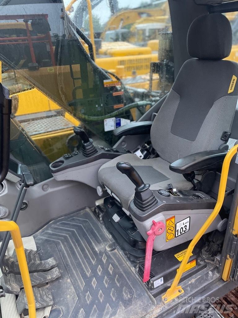 Volvo EC210C Paletli ekskavatörler
