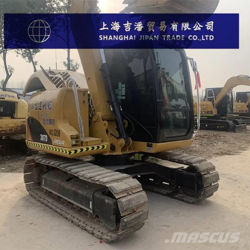 CAT 307 D Paletli ekskavatörler
