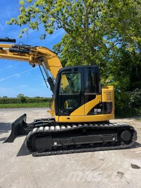 CAT 313 D Paletli ekskavatörler