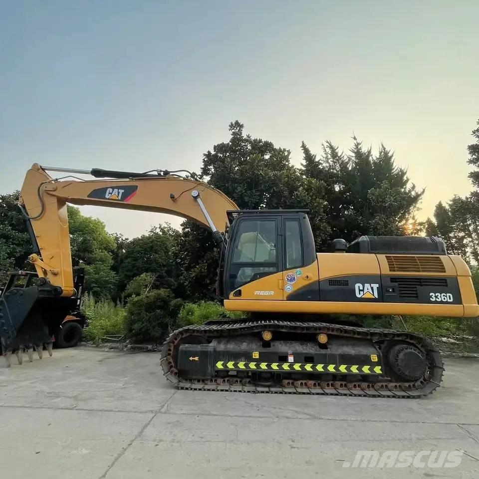 CAT 336D Paletli ekskavatörler