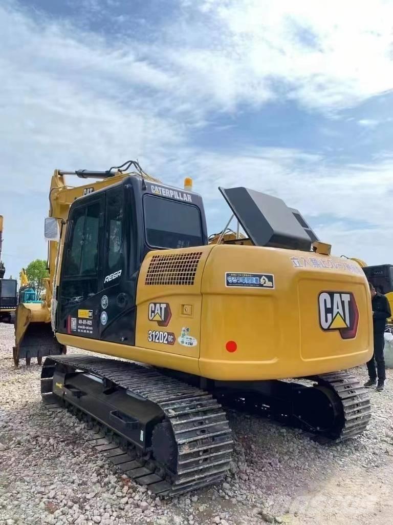 CAT 312D Paletli ekskavatörler