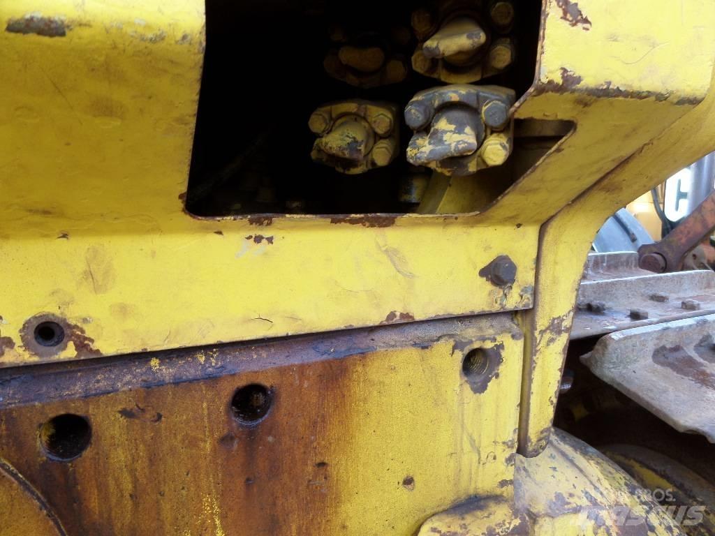 Komatsu D85P-21 Paletli dozerler