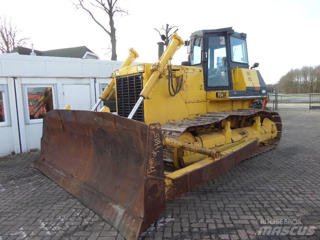Komatsu D85P-21 Paletli dozerler