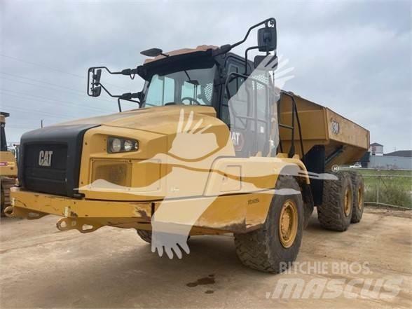 CAT 730 Belden kirma kaya kamyonu