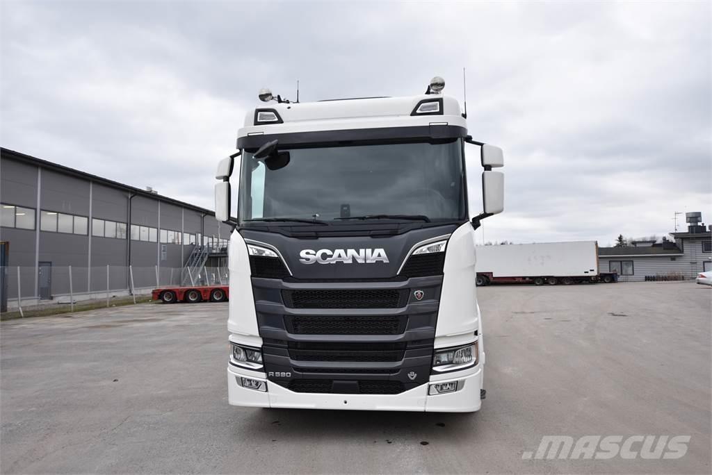Scania R590 8X4 Vinçli kamyonlar