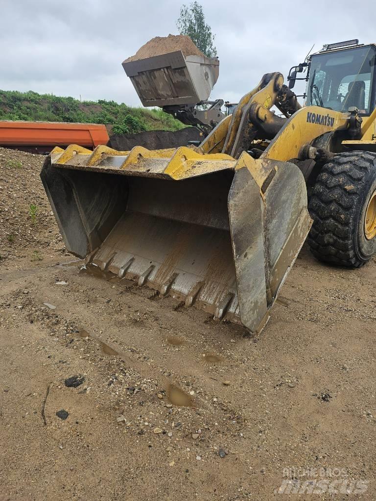 Komatsu WA 470 Tekerlekli yükleyiciler