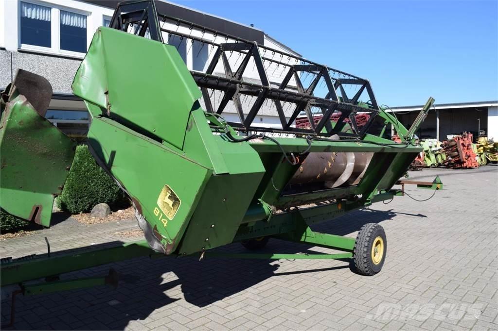 John Deere 1177 Biçerdöverler