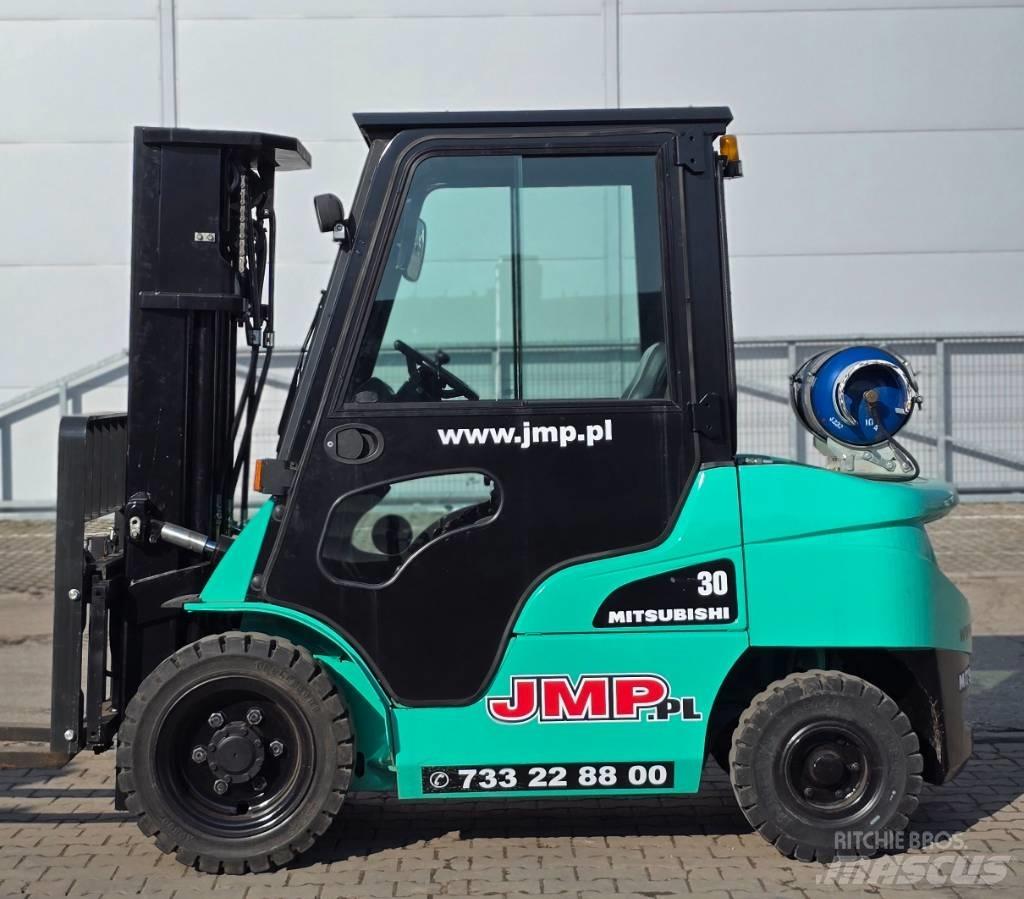 Mitsubishi FG 30 N LPG'li forkliftler