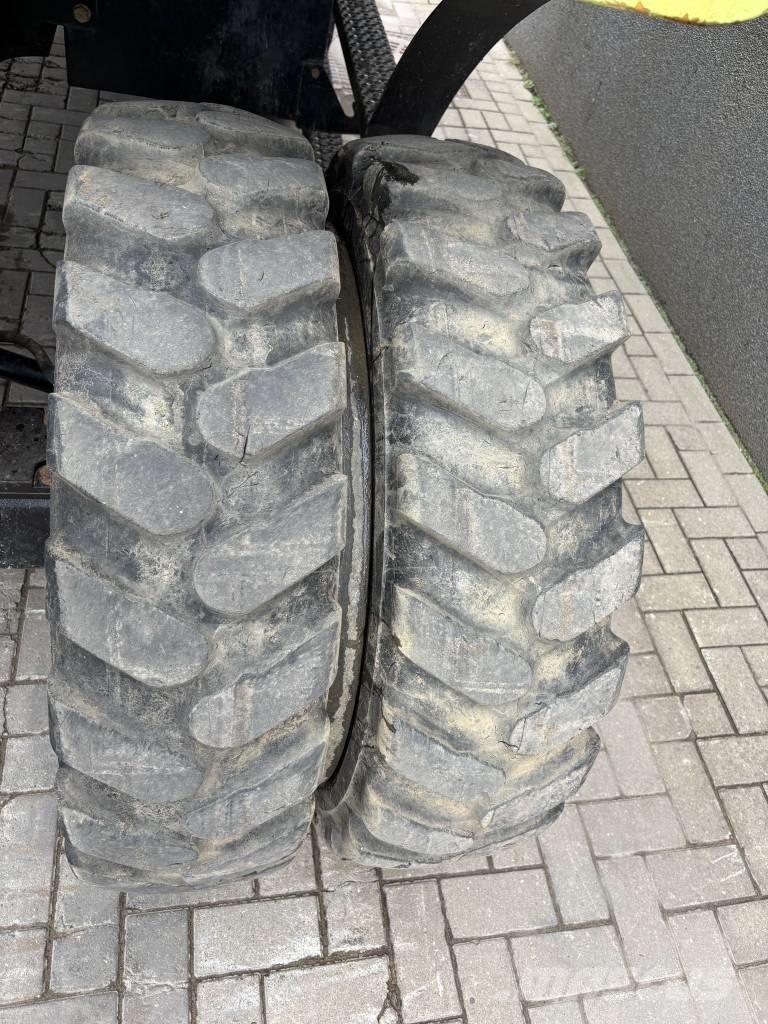 CAT M 320 F Lastik tekerli ekskavatörler