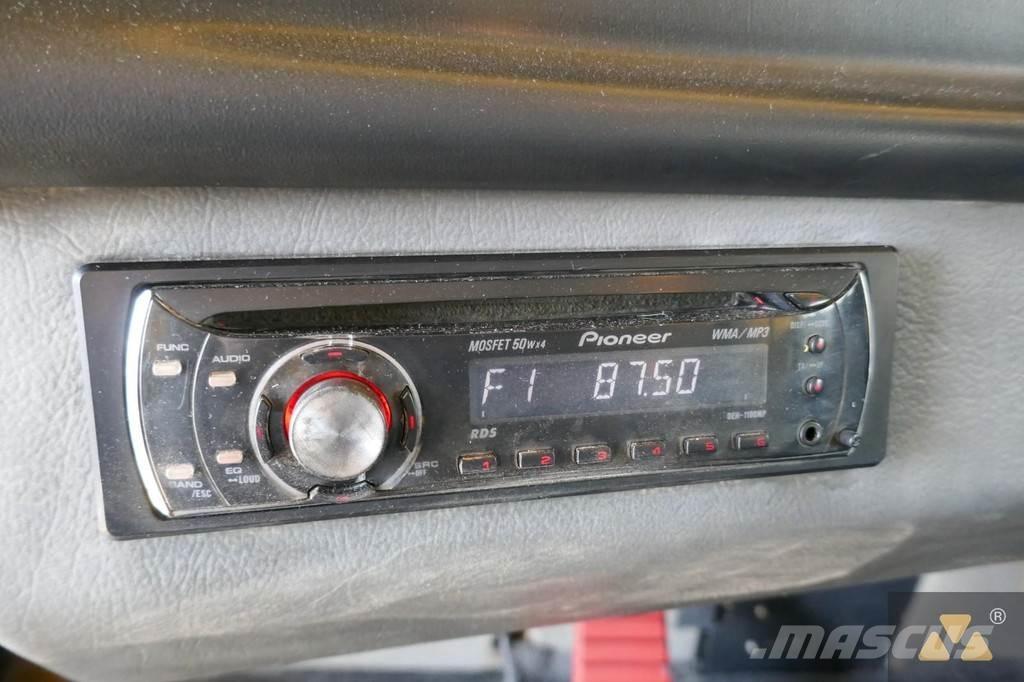 CAT 772 Yol disi kaya kamyonu