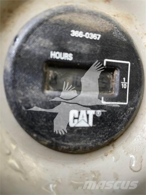 CAT 325C Paletli ekskavatörler