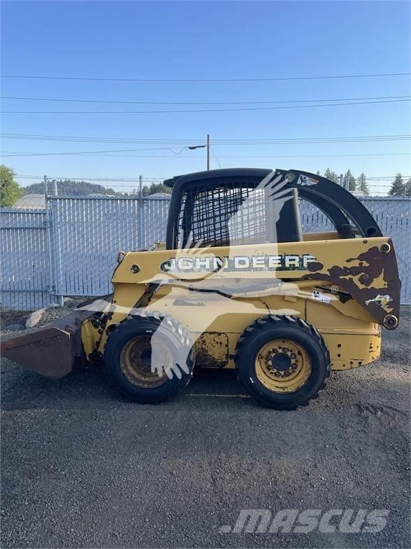 John Deere 240 Diger traktör aksesuarlari