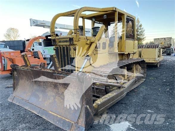 Komatsu D65E-6 Paletli dozerler