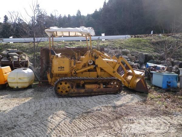 Komatsu D20S-3 Paletli dozerler