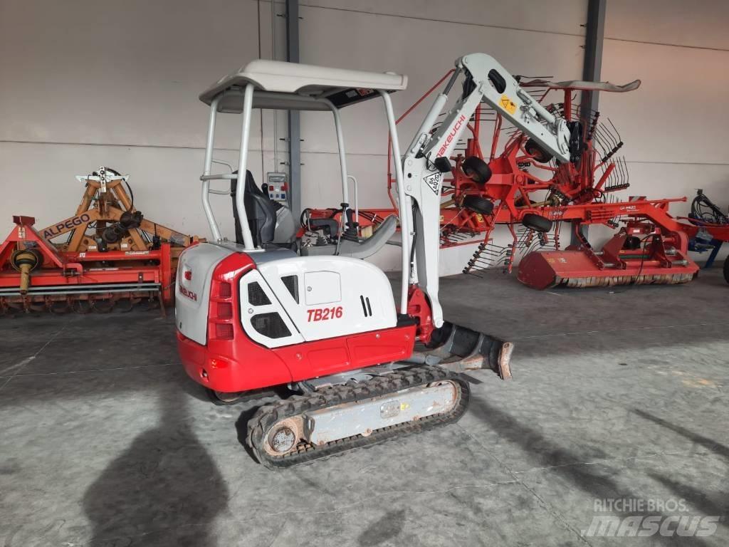 Takeuchi TB216 Mini ekskavatörler, 7 tona dek