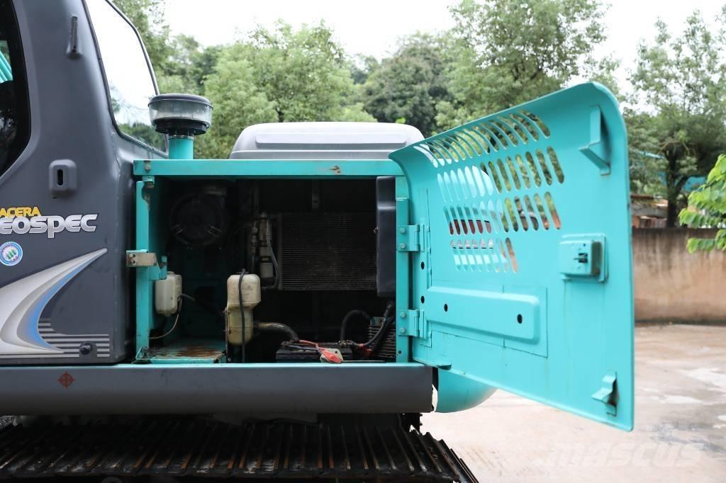 Kobelco SK 140 Paletli ekskavatörler