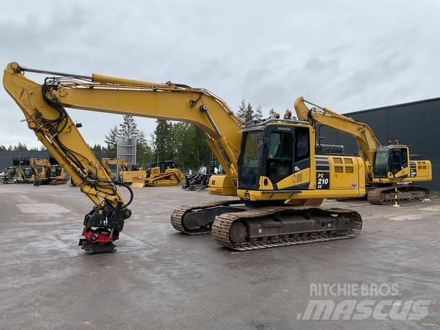 Komatsu PC210 Paletli ekskavatörler