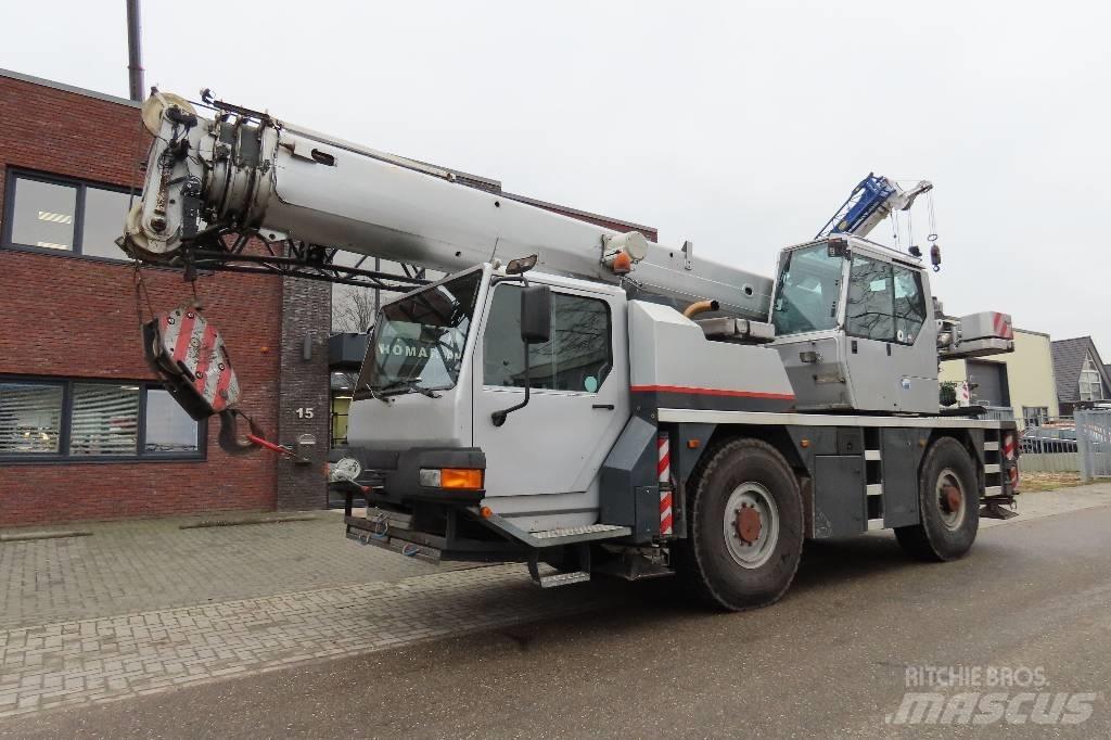 Liebherr LTM 1030-2 Yol-Arazi Tipi Vinçler (AT)