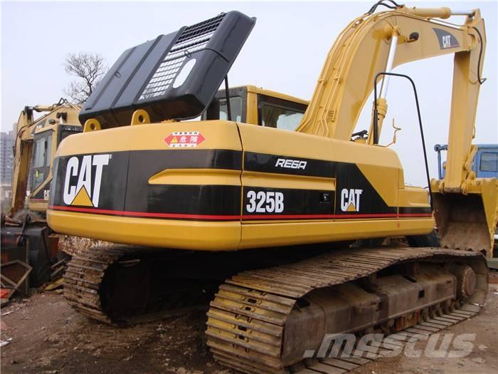 CAT 325 B Paletli ekskavatörler