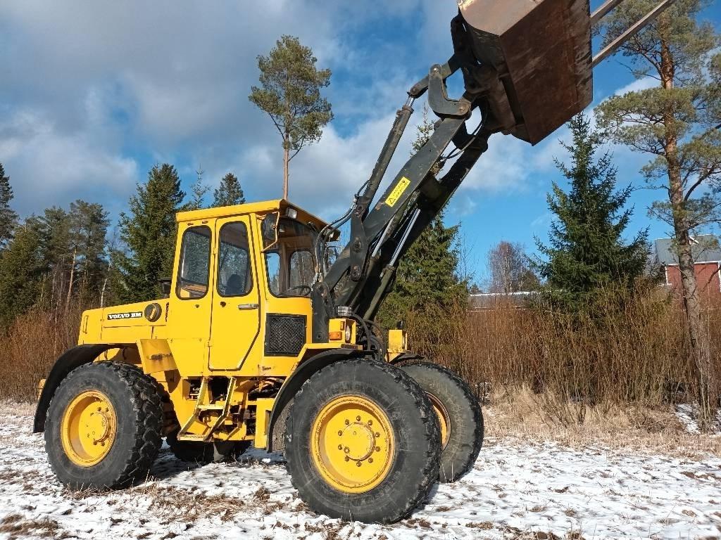 Volvo BM 4200 Tekerlekli yükleyiciler