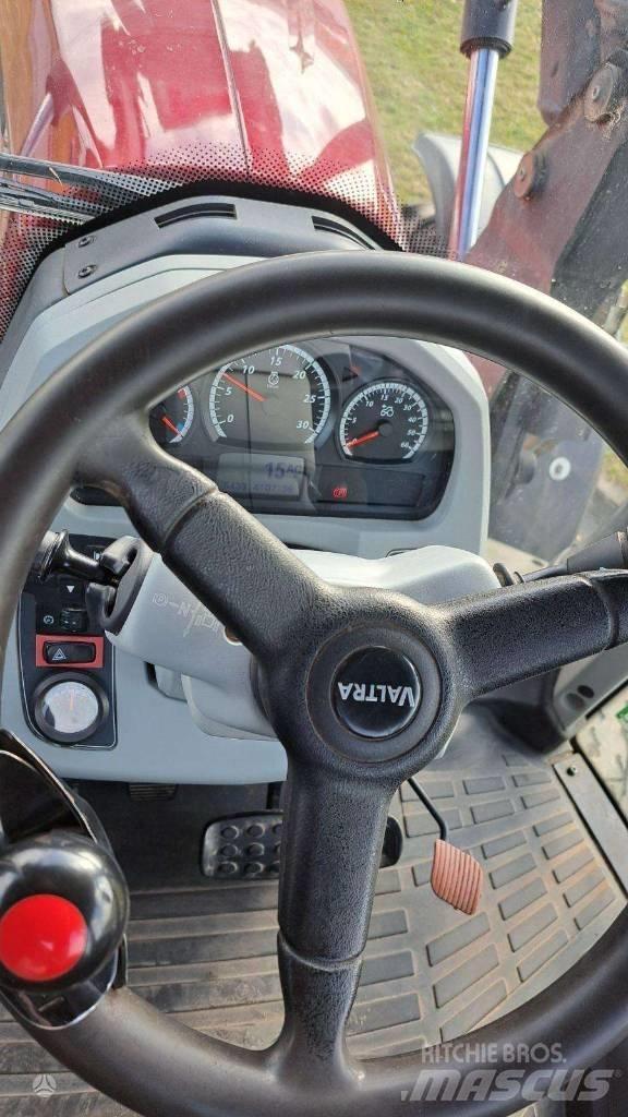 Valtra T 214 Traktörler