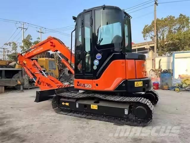 Hitachi ZX 50 Mini ekskavatörler, 7 tona dek