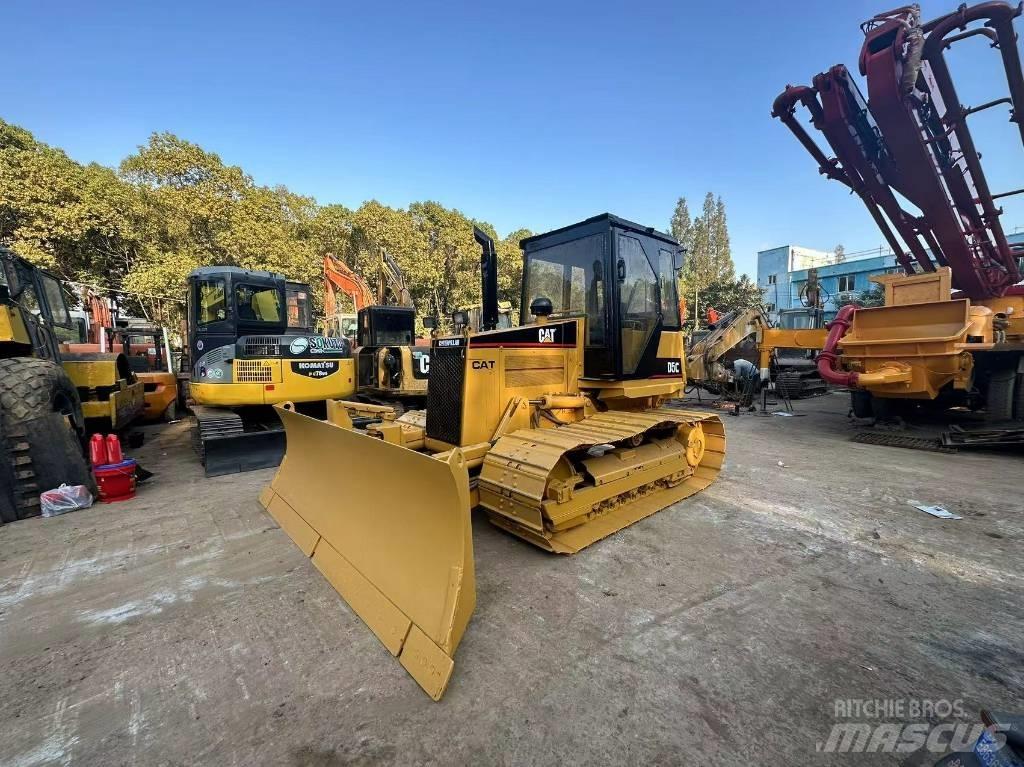CAT D 5 C Paletli dozerler