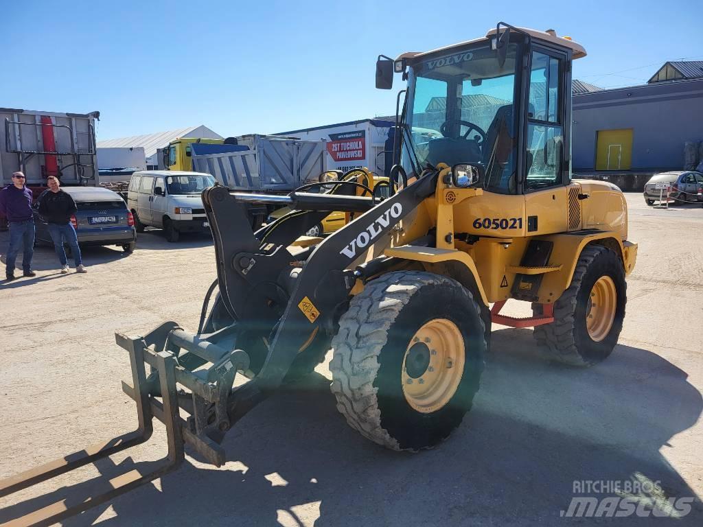 Volvo L 30 G Tekerlekli yükleyiciler