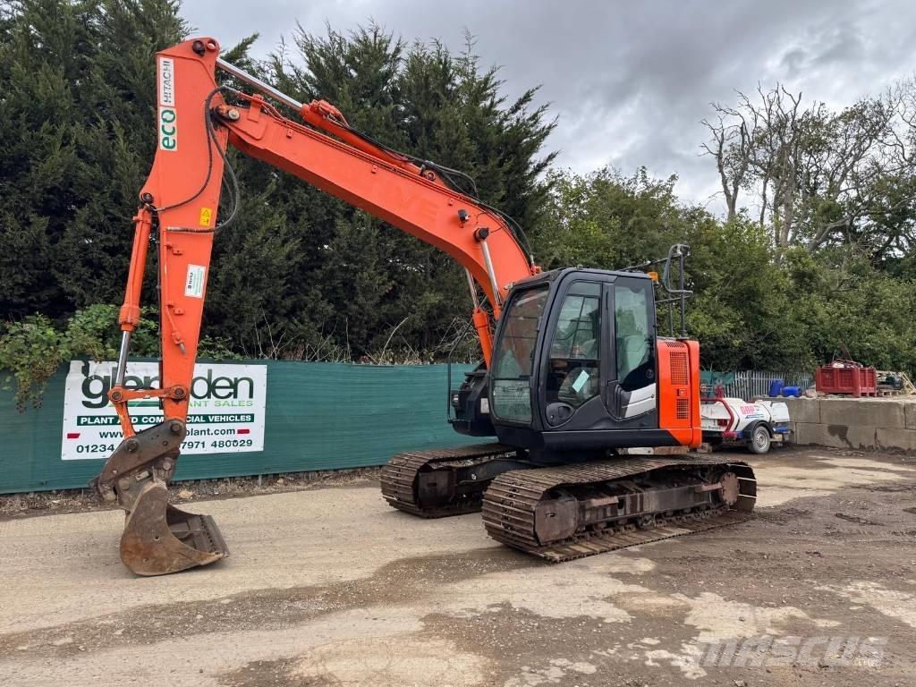 Hitachi ZX 135 US-5B Paletli ekskavatörler