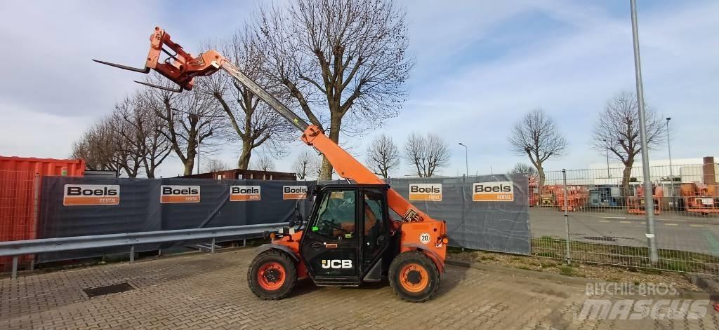 JCB 525-60 T4 F Teleskopik yükleyiciler