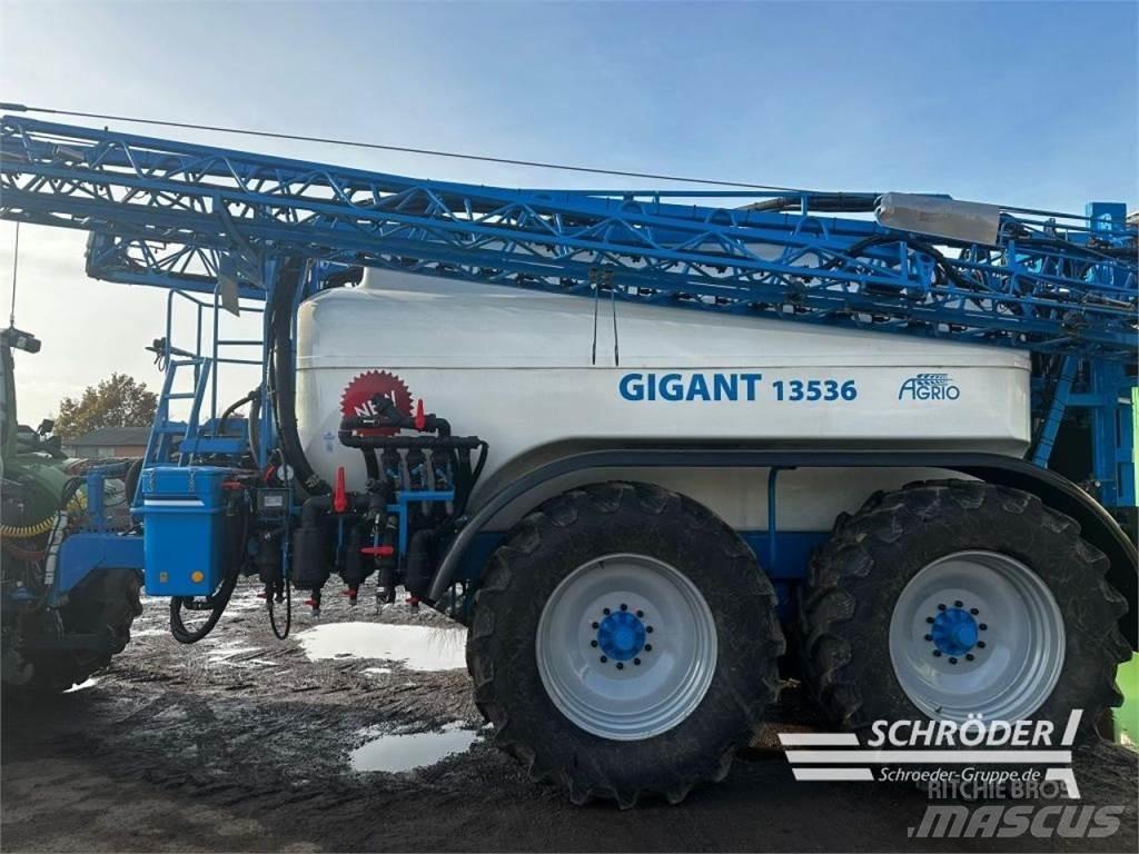 Agrio GIGANT 13500 Çekilir pülverizatörler