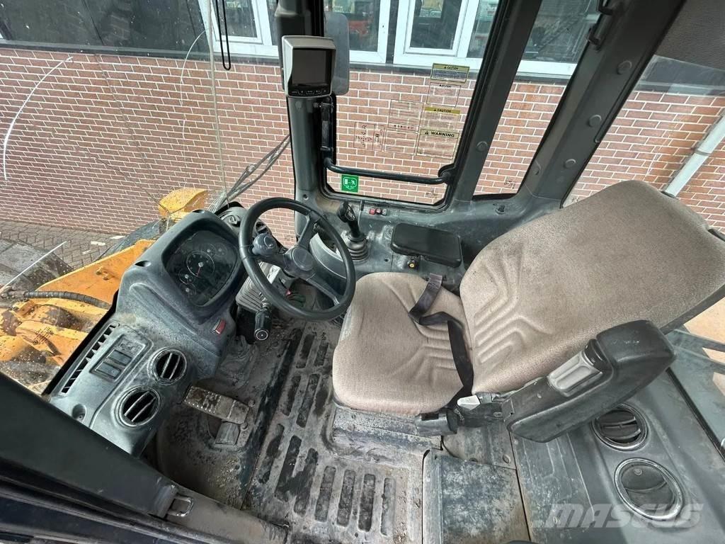 Hyundai HL 740-9A Tekerlekli yükleyiciler
