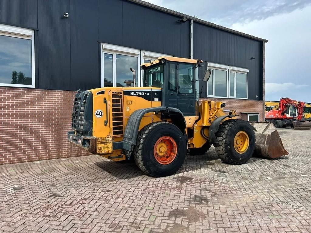 Hyundai HL 740-9A Tekerlekli yükleyiciler