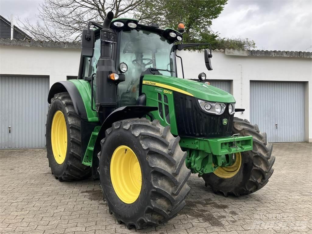 John Deere 6120M Traktörler