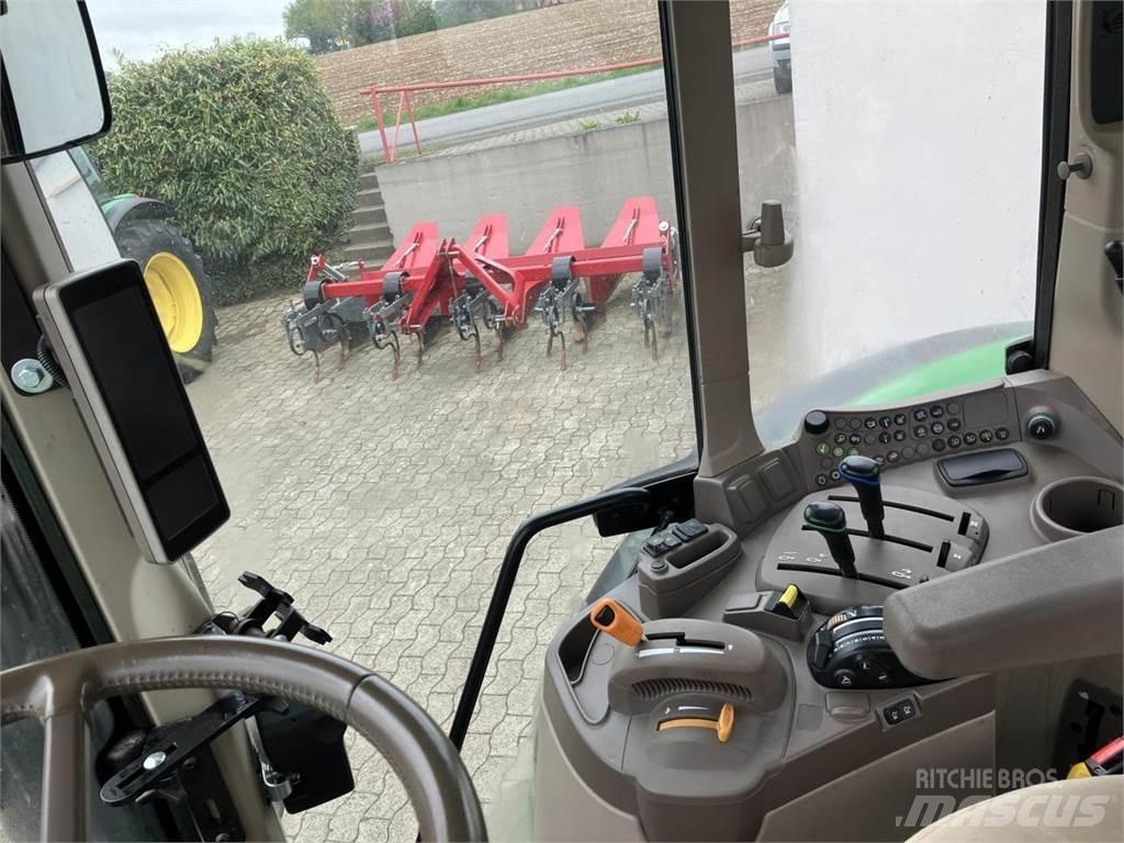 John Deere 6120M Traktörler