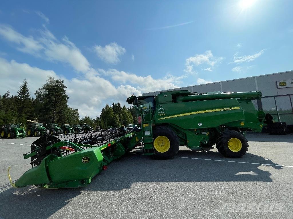 John Deere T 560 i Biçerdöverler