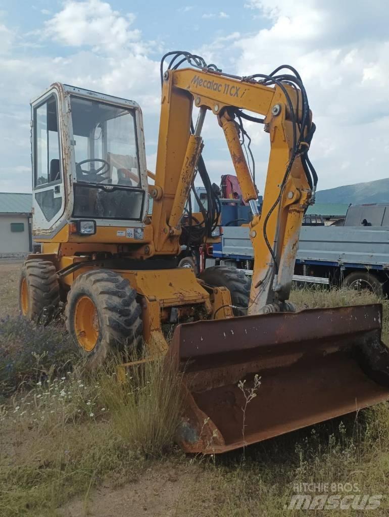 Mecalac 11 CX Lastik tekerli ekskavatörler