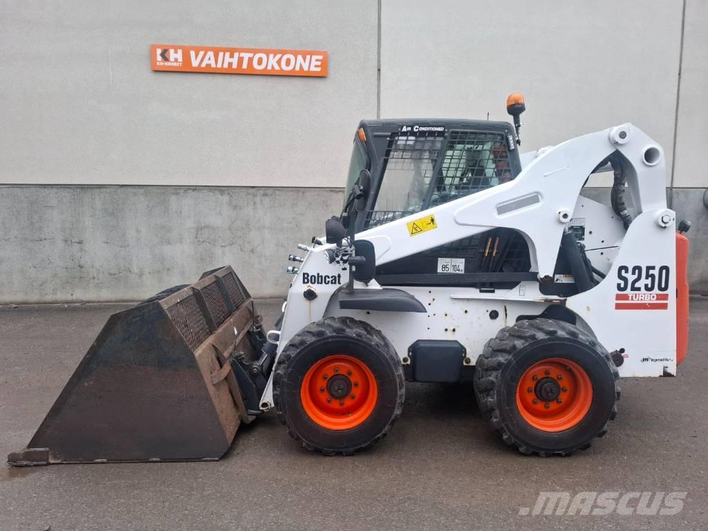 Bobcat S 250 Skid steer loderler