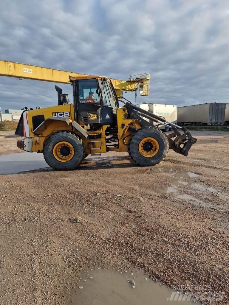 JCB 437 HT Tekerlekli yükleyiciler