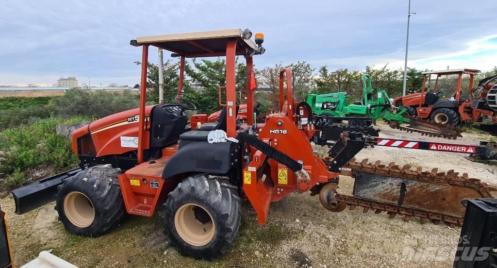 Ditch Witch RT 55 Kanal kazma makinasi