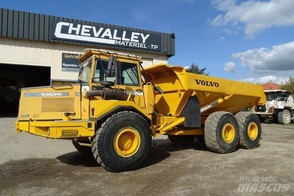 Volvo A 25 C Belden kirma kaya kamyonu