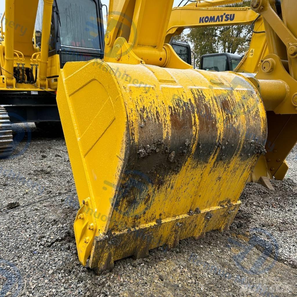 Komatsu PC200-8 Paletli ekskavatörler