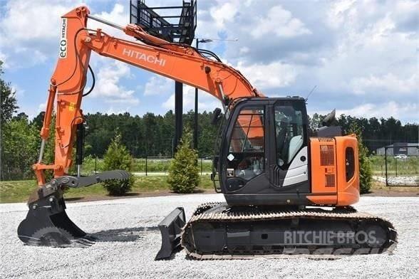 Hitachi ZX 135 Paletli ekskavatörler