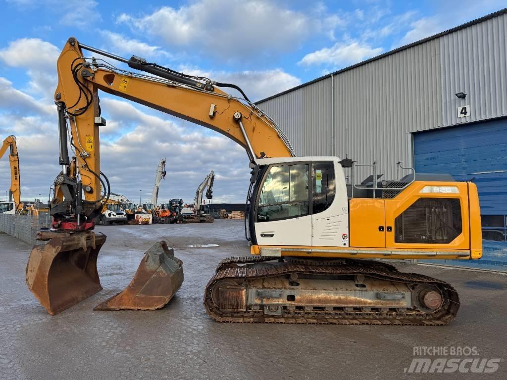 Liebherr R 926 Paletli ekskavatörler