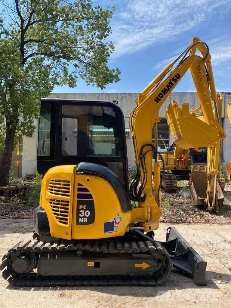 Komatsu PC 30 MR Mini ekskavatörler, 7 tona dek