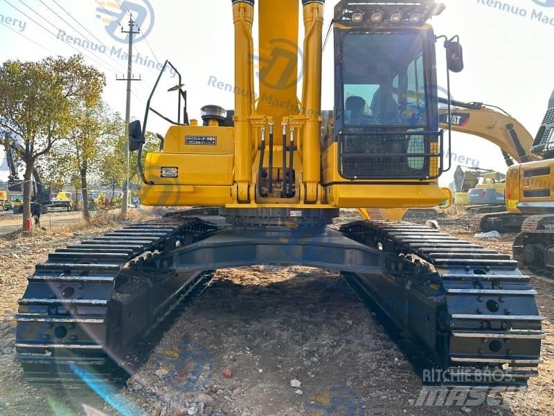 Komatsu PC450-8 Paletli ekskavatörler