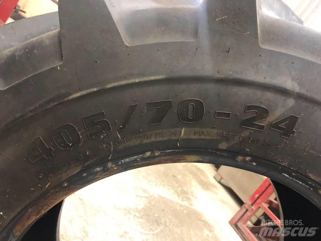 Mitas 405/70x24 Lastikler