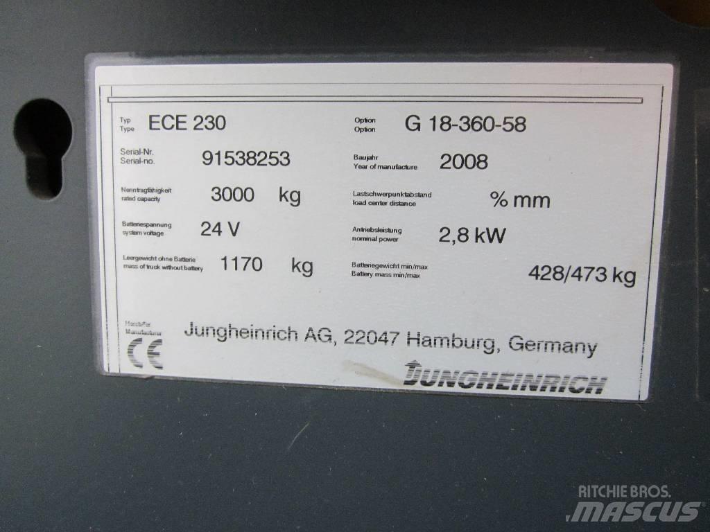 Jungheinrich ECE230 Elektrikli forkliftler